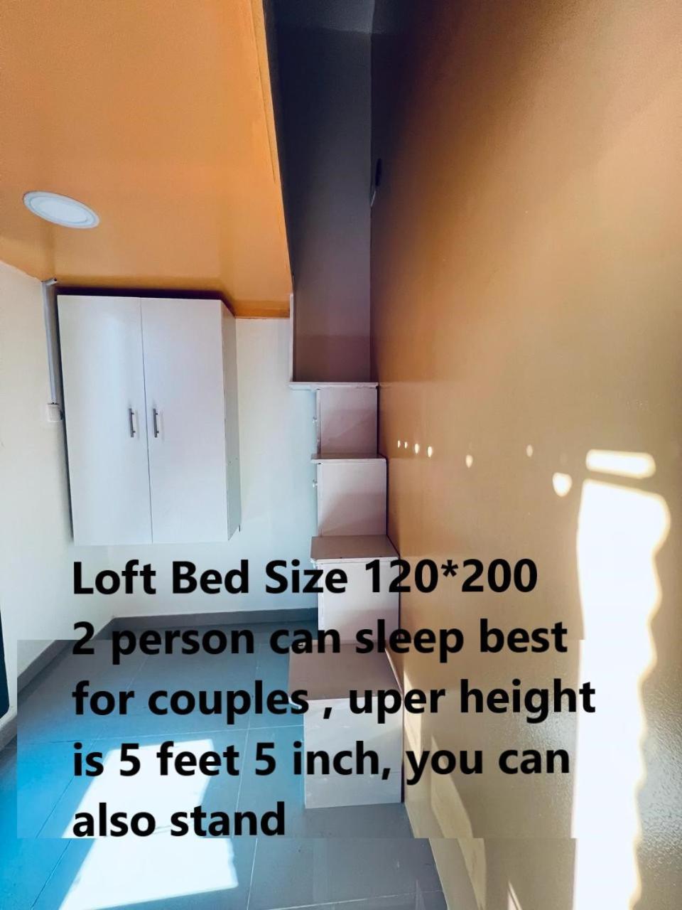 Moon Backpackers Burjman Exit 2, Family Partitions, Loft Partitions, Apartment Dubai Bagian luar foto