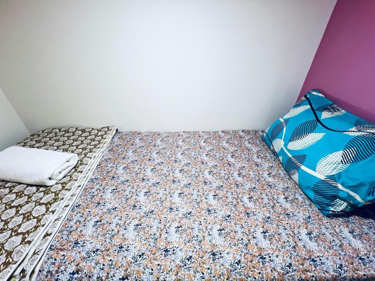 Moon Backpackers Burjman Exit 2, Family Partitions, Loft Partitions, Apartment Dubai Bagian luar foto