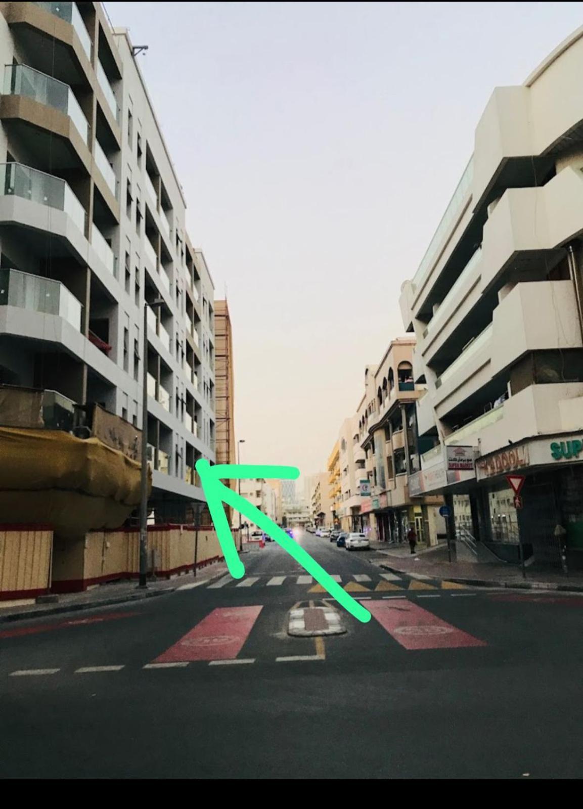 Moon Backpackers Burjman Exit 2, Family Partitions, Loft Partitions, Apartment Dubai Bagian luar foto